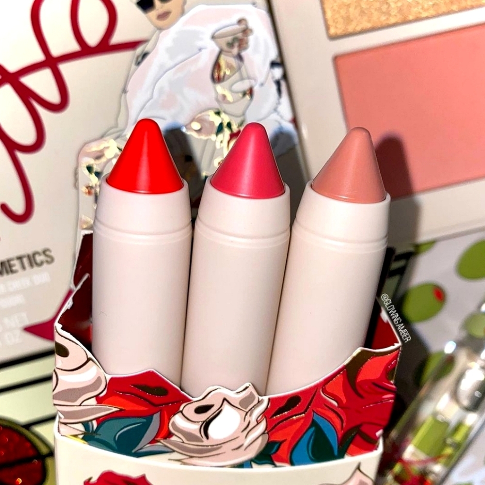 Kris Lip Crayon Set